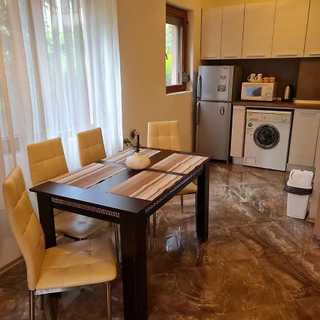 Aпартамент Момина Сълза Apartment Hisarya Ngoại thất bức ảnh